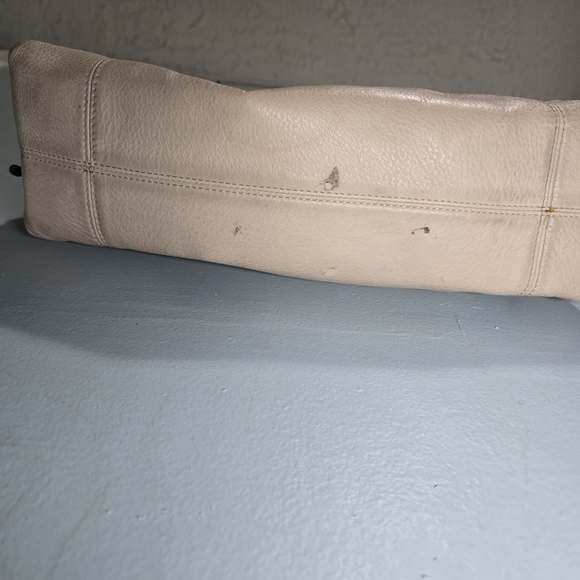 Dooney &handles! Hobo Cream Leather Hand or Shoulder Purse Adjustable Strap - Picture 11 of 15